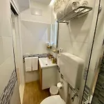 فندق مبيت وإفطار Zimmer 4*