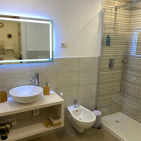 Zimmer 4* Sirolo